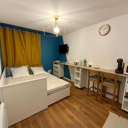 Studio Confortable, Equipe - 2Min Caserne De Bonne Grenoble Luaran gambar